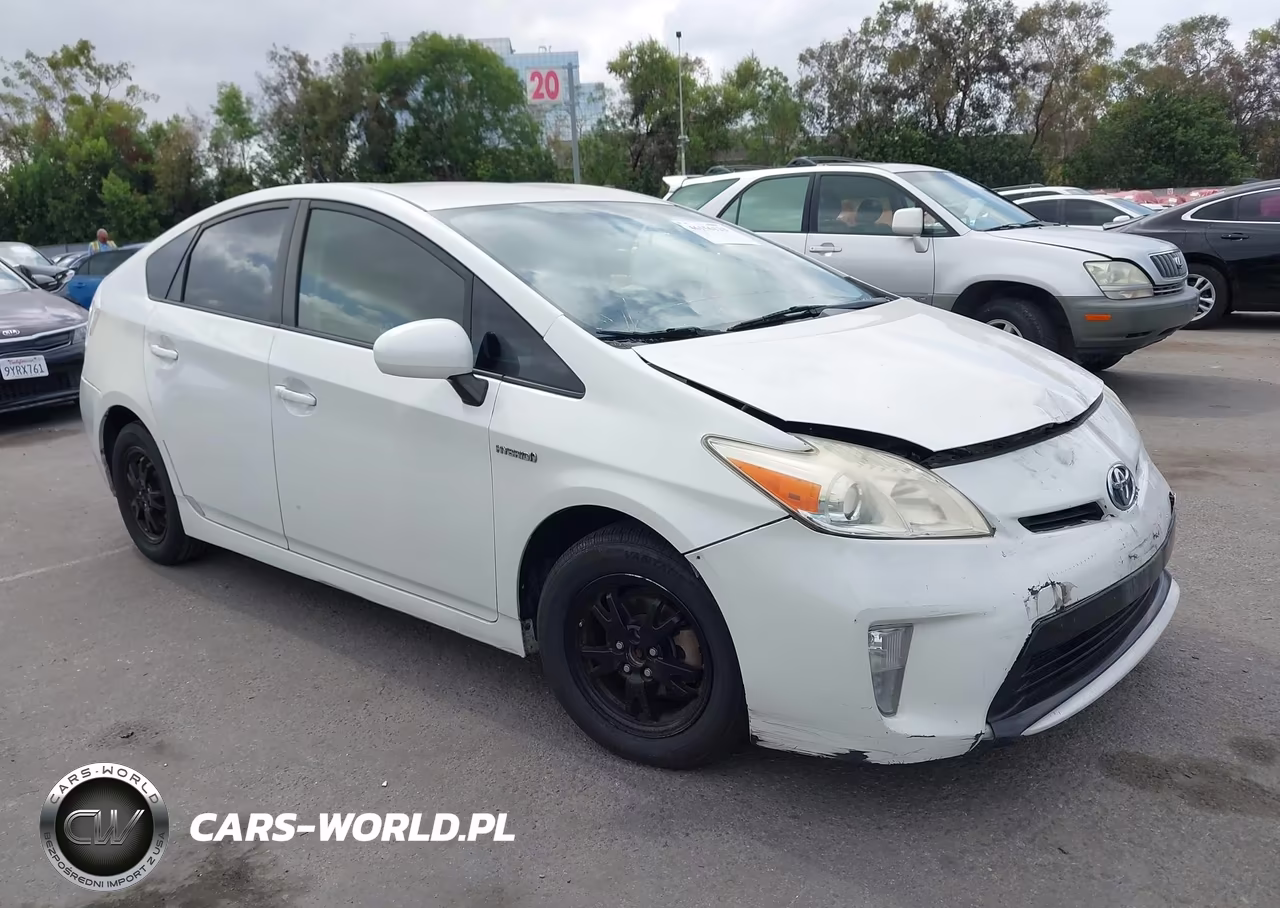 2014 Toyota Prius Two