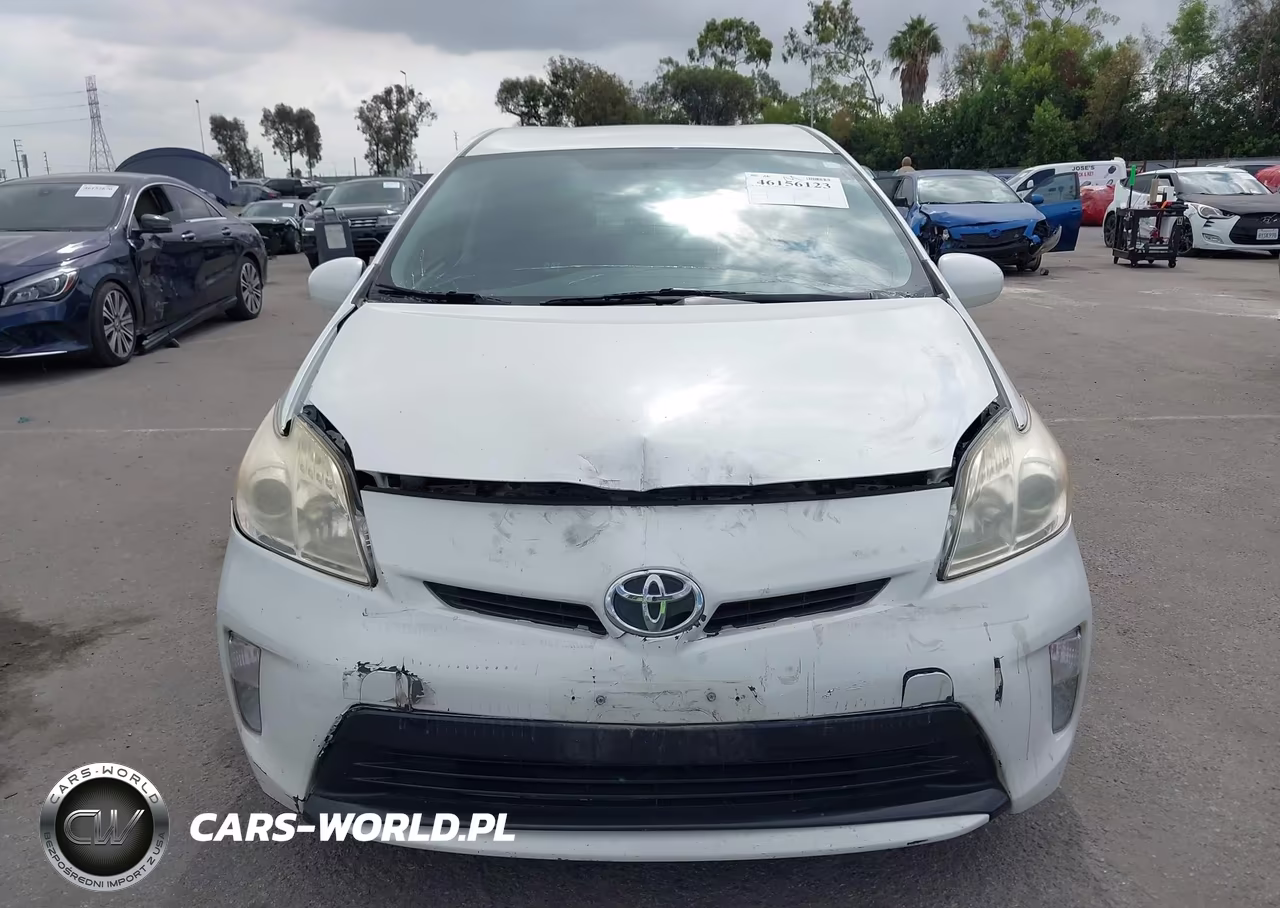 2014 Toyota Prius Two VIN:JTDKN3DU9E0363087 - 12