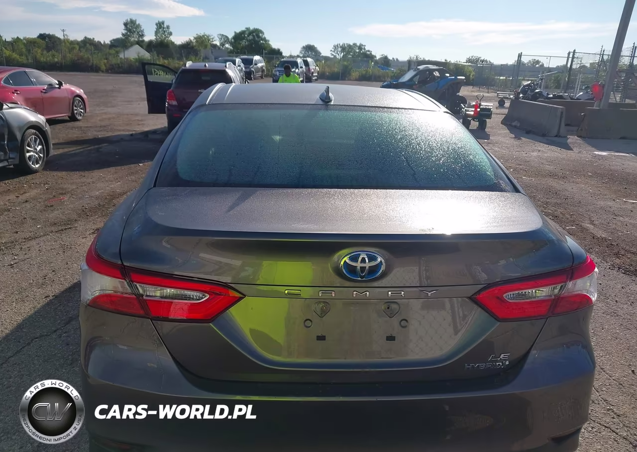 2020 Toyota Camry Le Hybrid VIN:4T1C31AK8LU521163 - 16