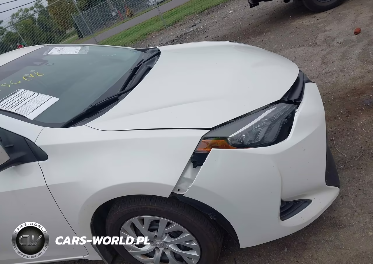 2019 Toyota Corolla Le VIN:5YFBURHE8KP900882 - 17
