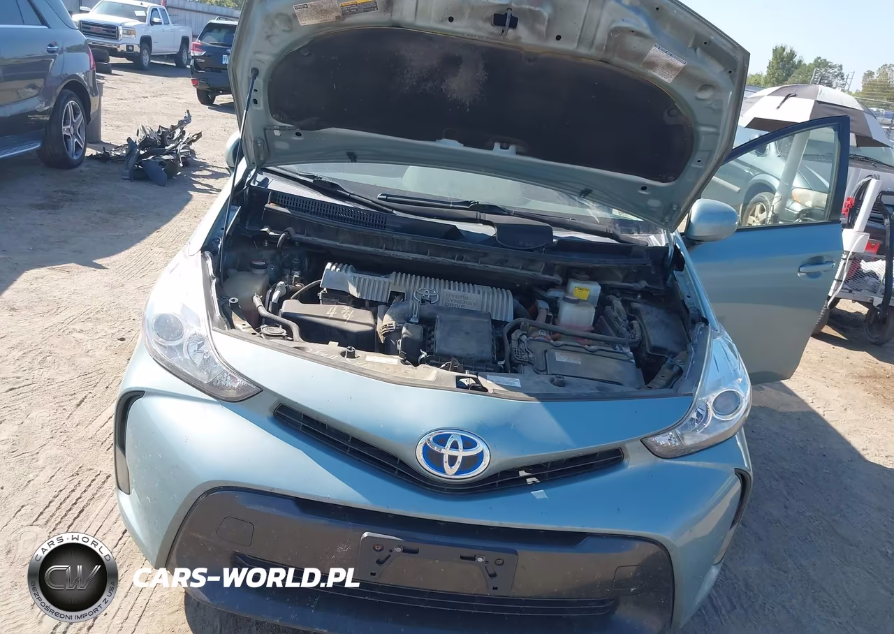 2016 Toyota Prius V Three VIN:JTDZN3EU1GJ052828 - 10
