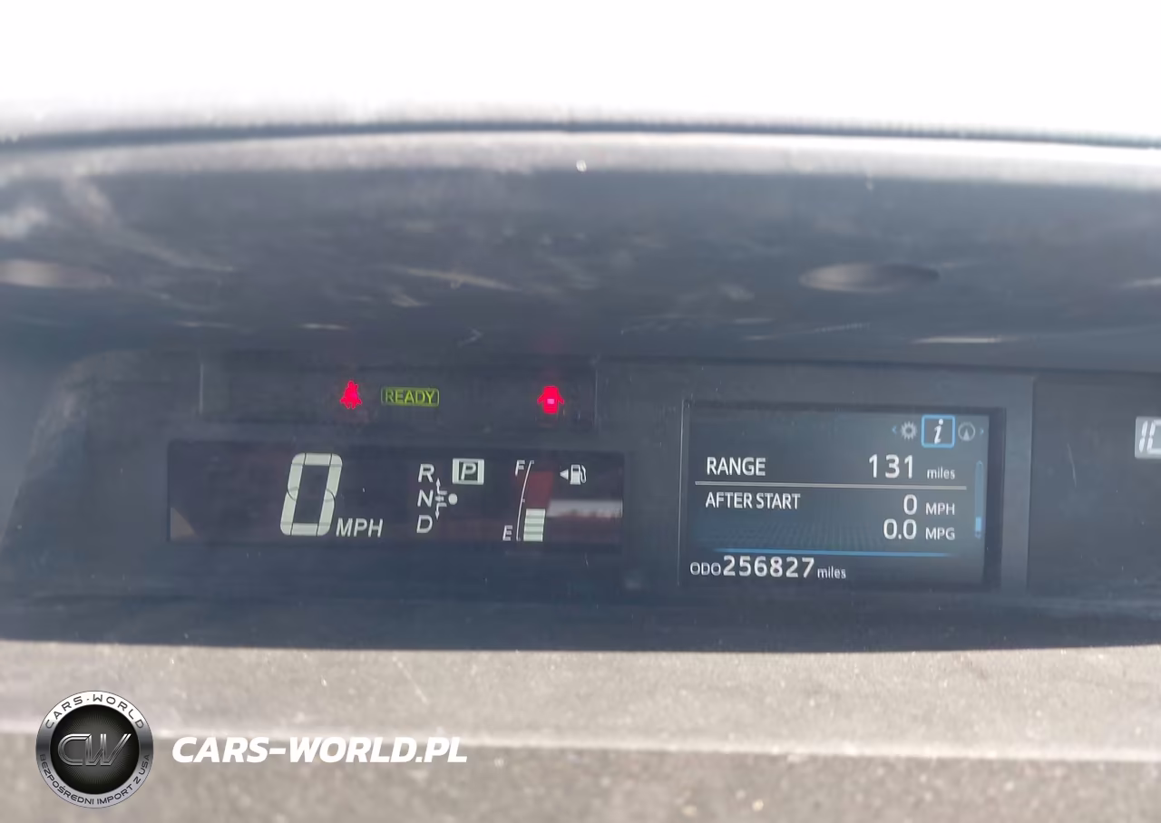 2016 Toyota Prius V Three VIN:JTDZN3EU1GJ052828 - 7