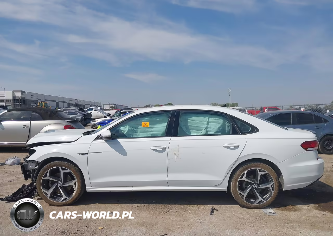 2020 Volkswagen Passat 2.0T R-Line VIN:1VWMA7A32LC014854 - 14