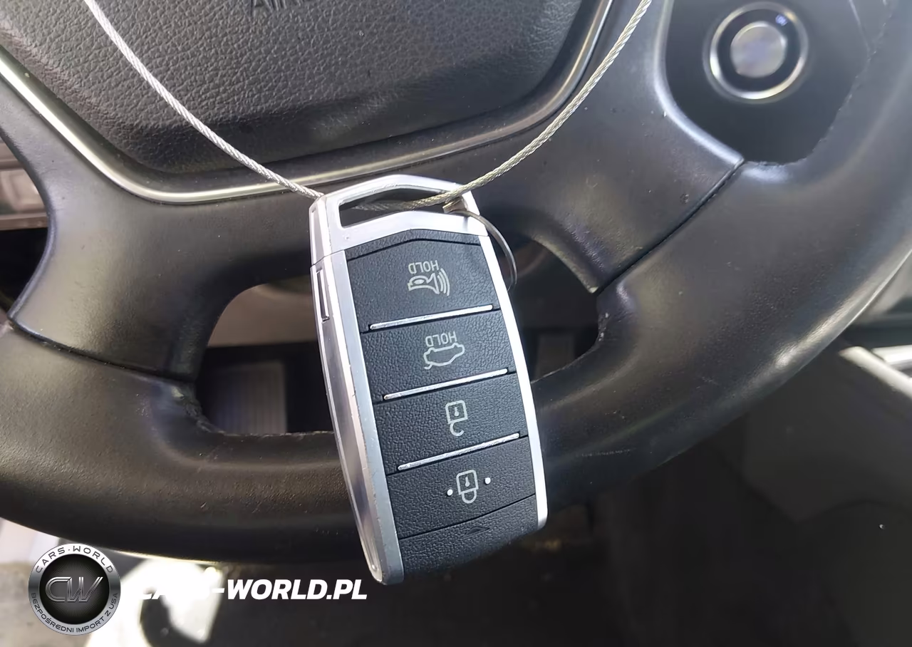 2017 Genesis G80 3.8 VIN:KMHGN4JE7HU177467 - 11