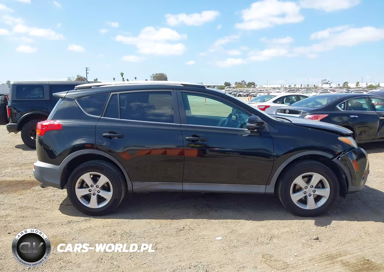2014 Toyota Rav4 Xle VIN:2T3WFREV9EW125227 - 13