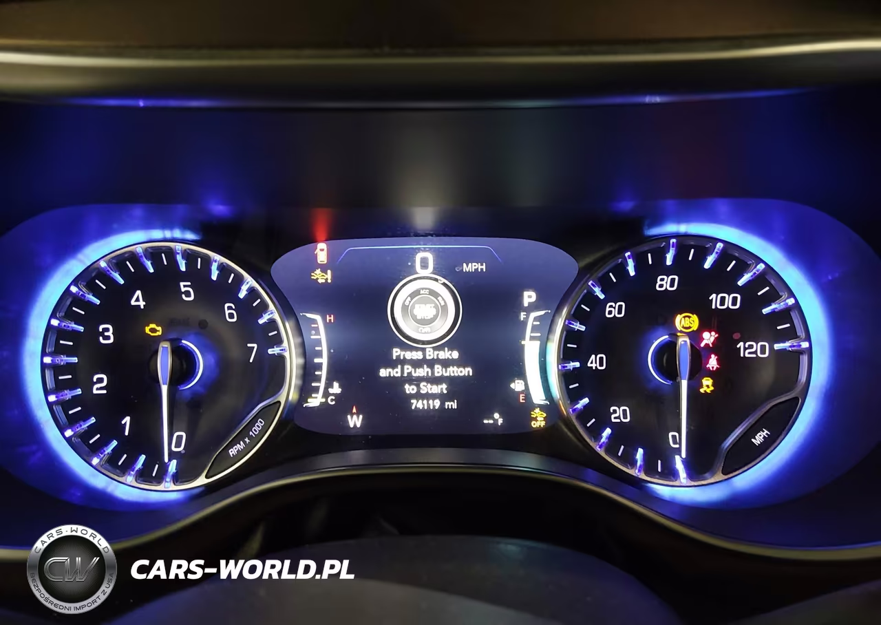 2018 Chrysler Pacifica Touring L Plus VIN:2C4RC1EGXJR168147 - 7