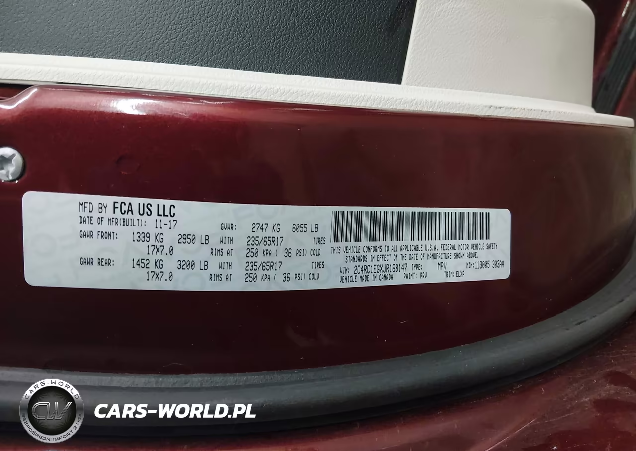2018 Chrysler Pacifica Touring L Plus VIN:2C4RC1EGXJR168147 - 9