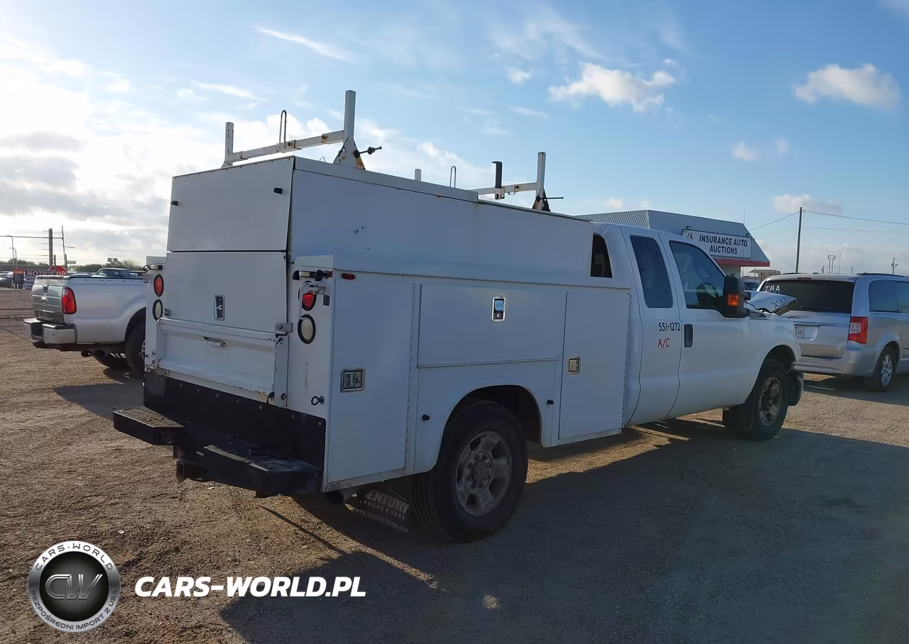 2011 Ford F-250 Xlt VIN:1FD7X2A60BEC42099 - 4