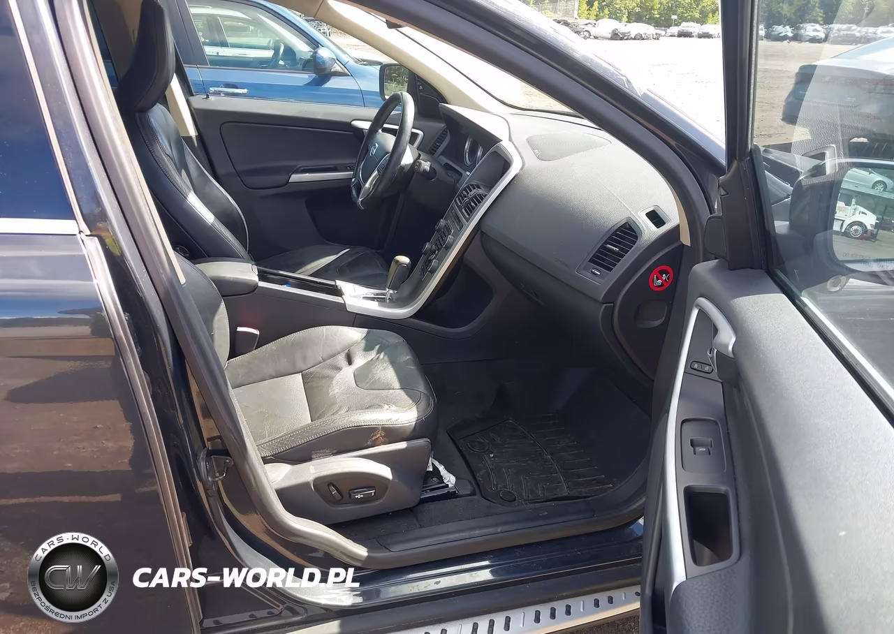 2011 Volvo Xc60 T6-T6 R-Design VIN:YV4902DZ4B2217132 - 5