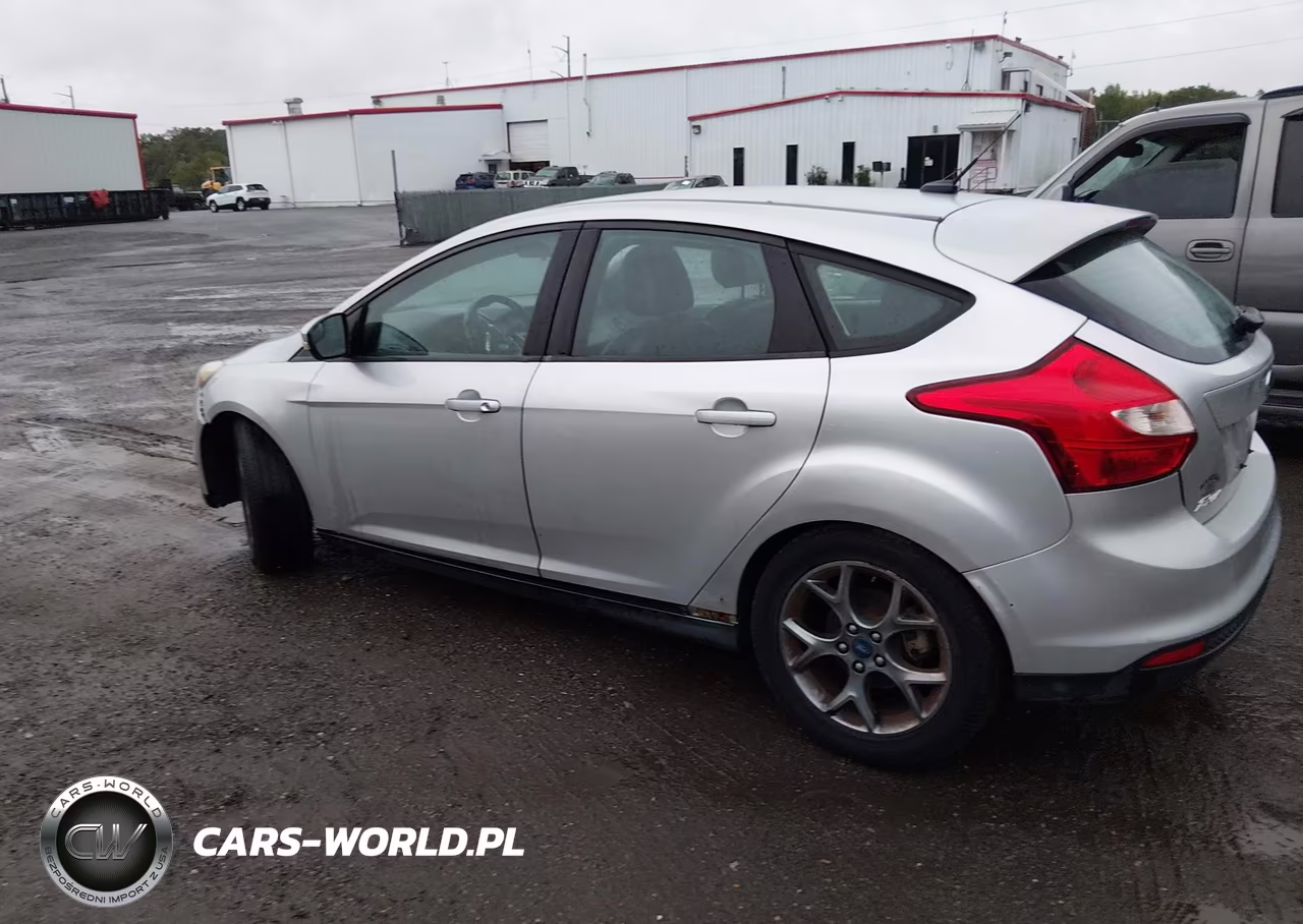2013 Ford Focus Se VIN:1FADP3K21DL280194 - 3