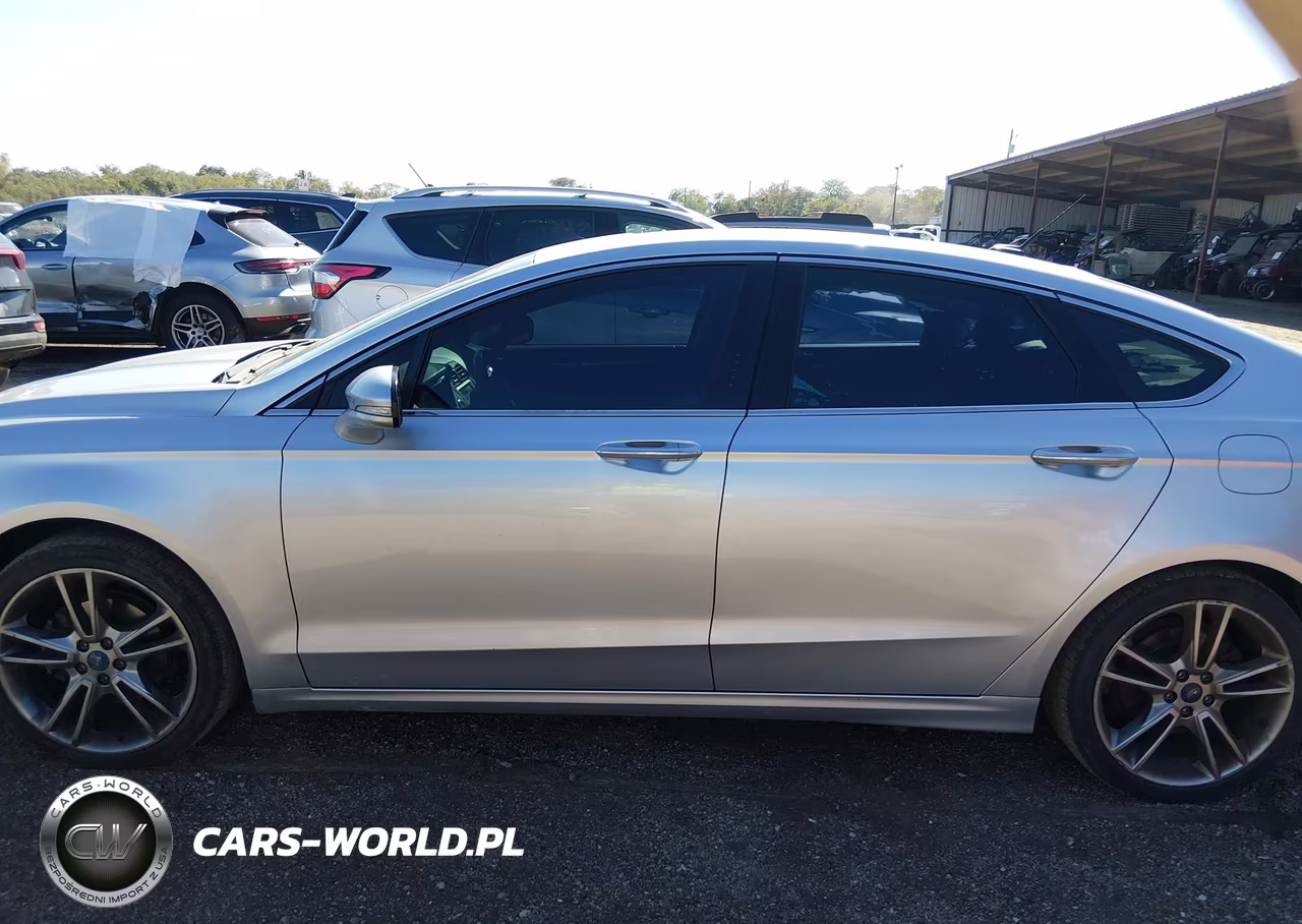 2013 Ford Fusion Titanium VIN:3FA6P0K90DR358146 - 14