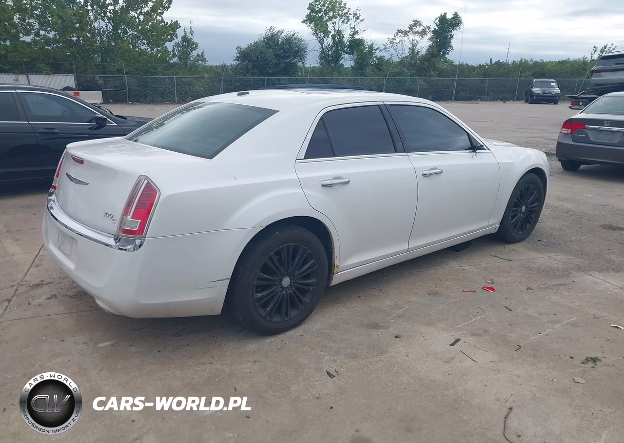 2012 Chrysler 300C Awd VIN:2C3CCAKT7CH143422 - 4