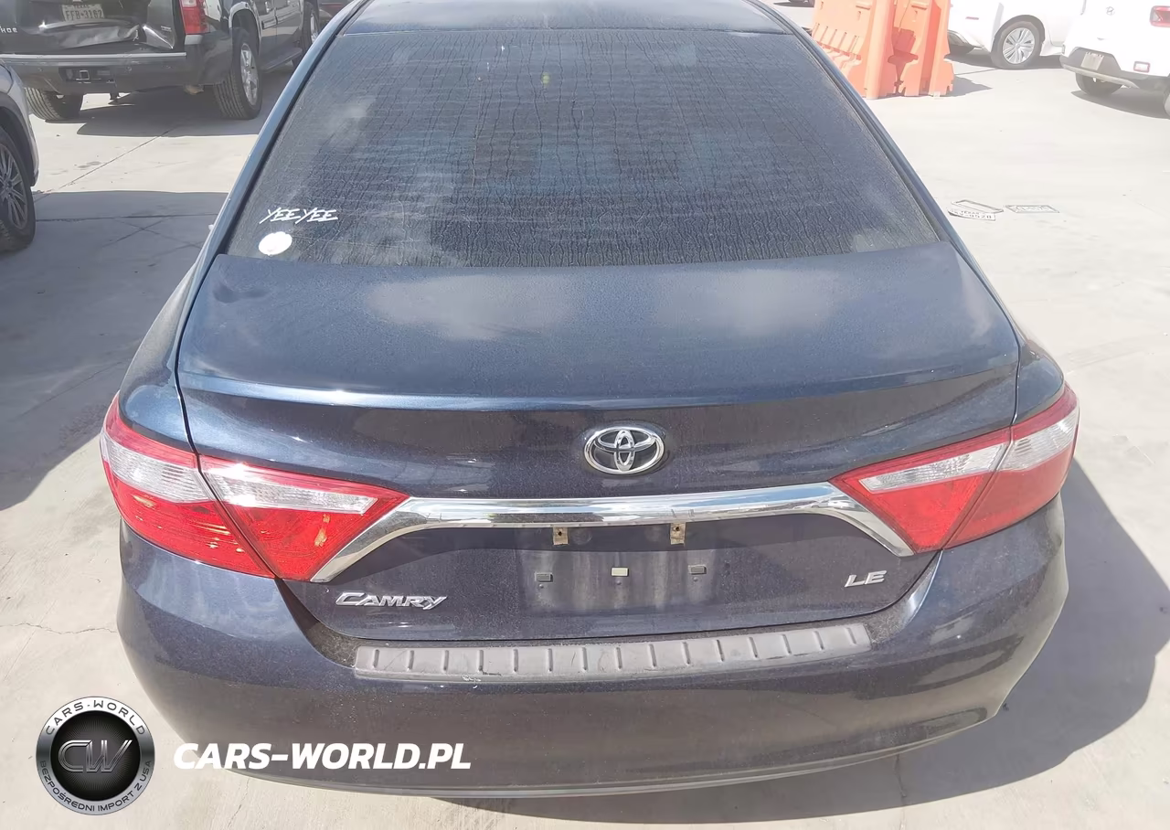 2017 Toyota Camry Le VIN:4T1BF1FK7HU731191 - 16