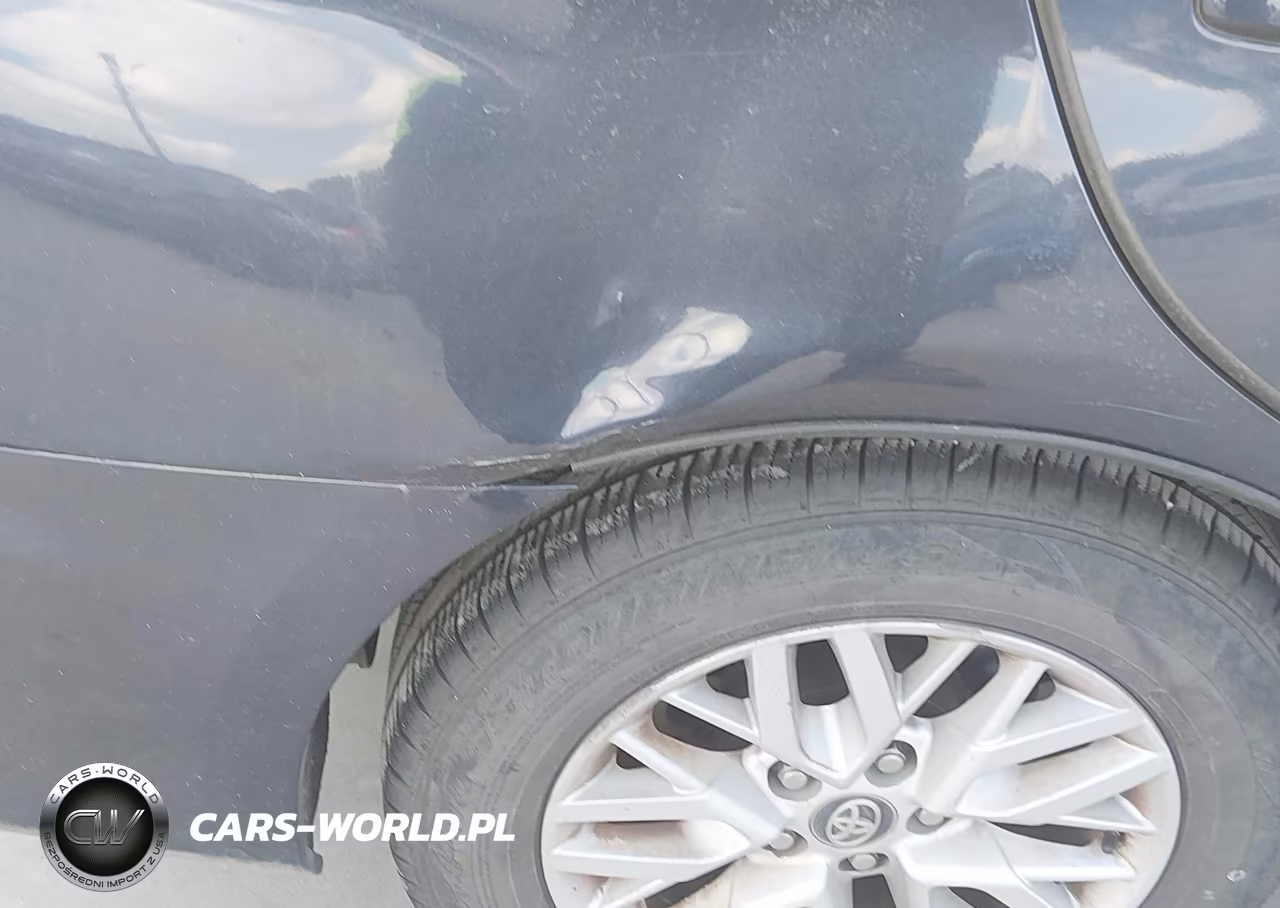 2017 Toyota Camry Le VIN:4T1BF1FK7HU731191 - 19