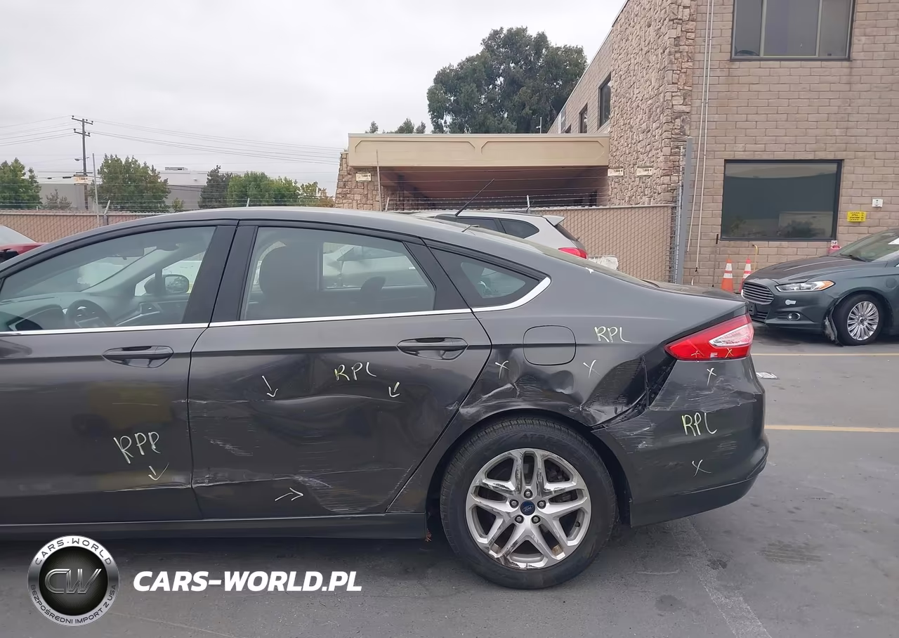 2016 Ford Fusion Se VIN:3FA6P0H75GR330062 - 6