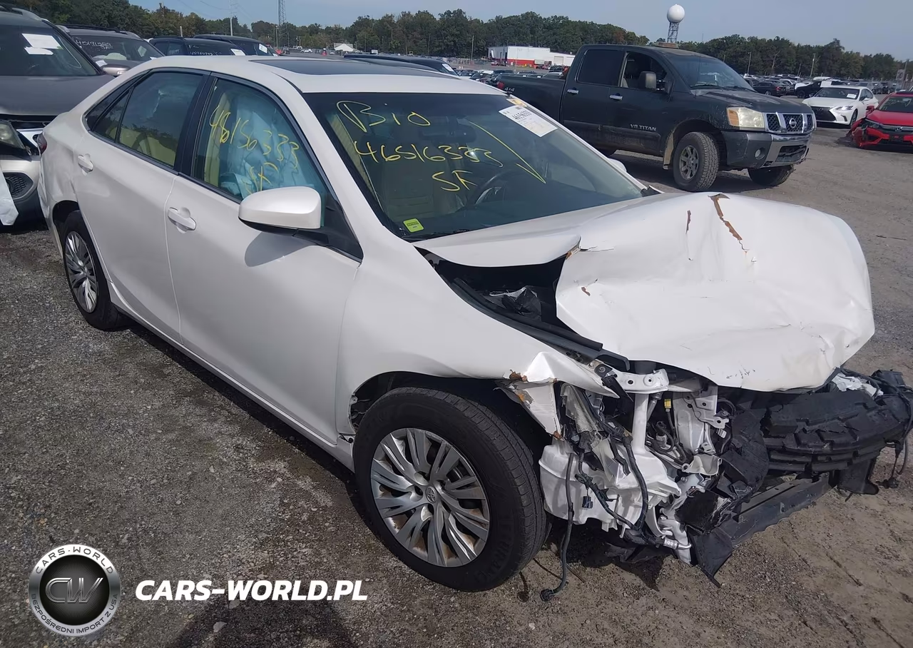 2016 Toyota Camry Xle