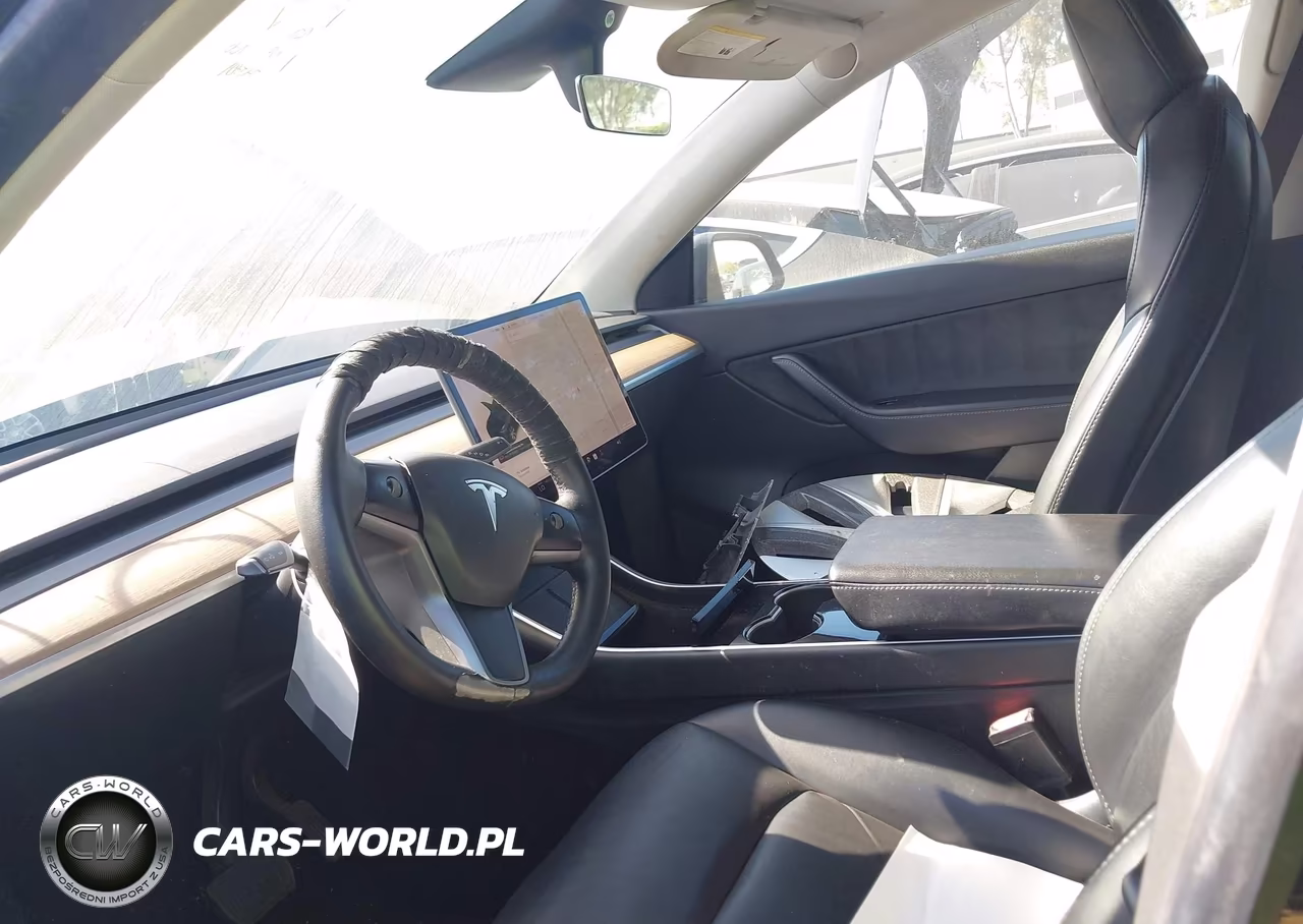 2021 Tesla Model Y Long Range VIN:5YJYGDEE0MF105400 - 19