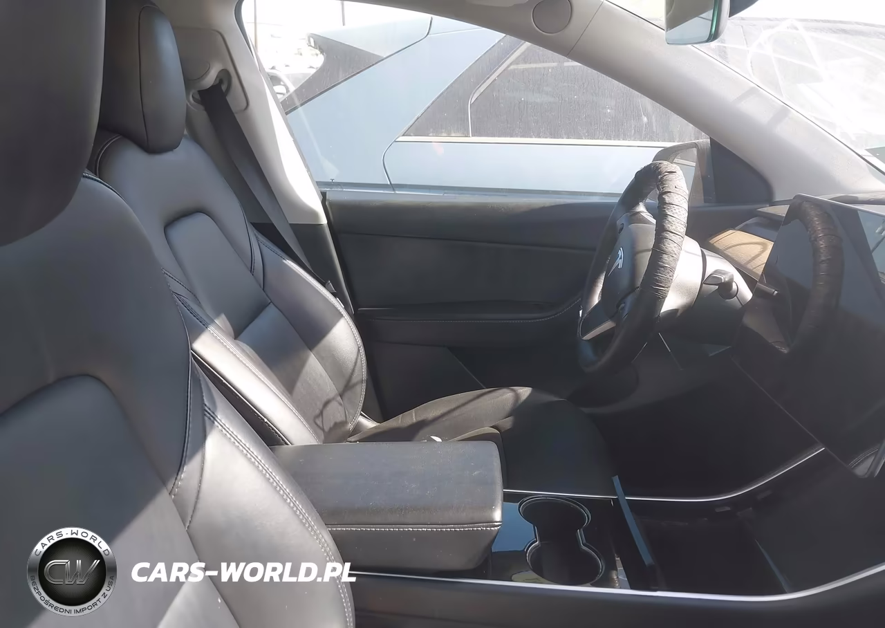 2021 Tesla Model Y Long Range VIN:5YJYGDEE0MF105400 - 5
