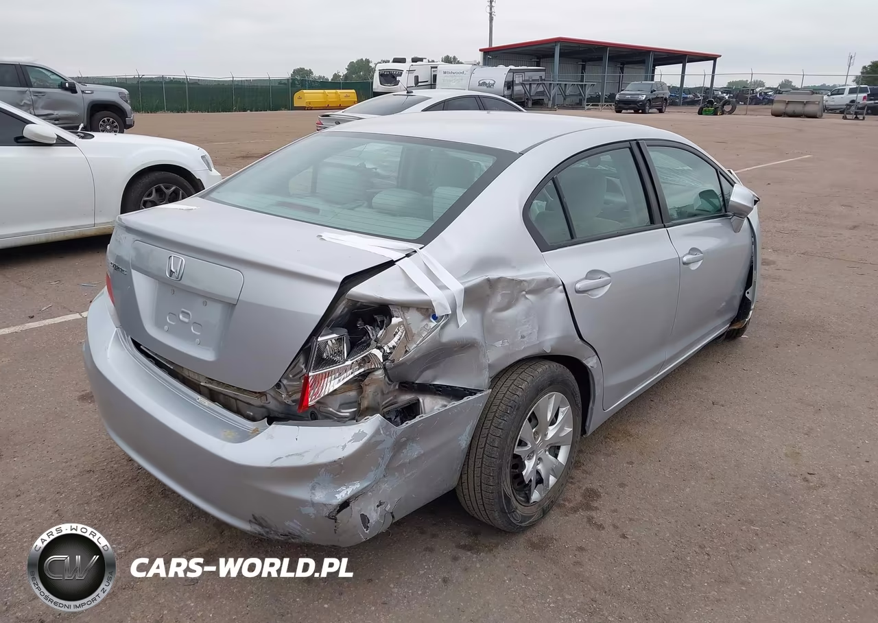 2012 Honda Civic Lx VIN:19XFB2F57CE068424 - 4