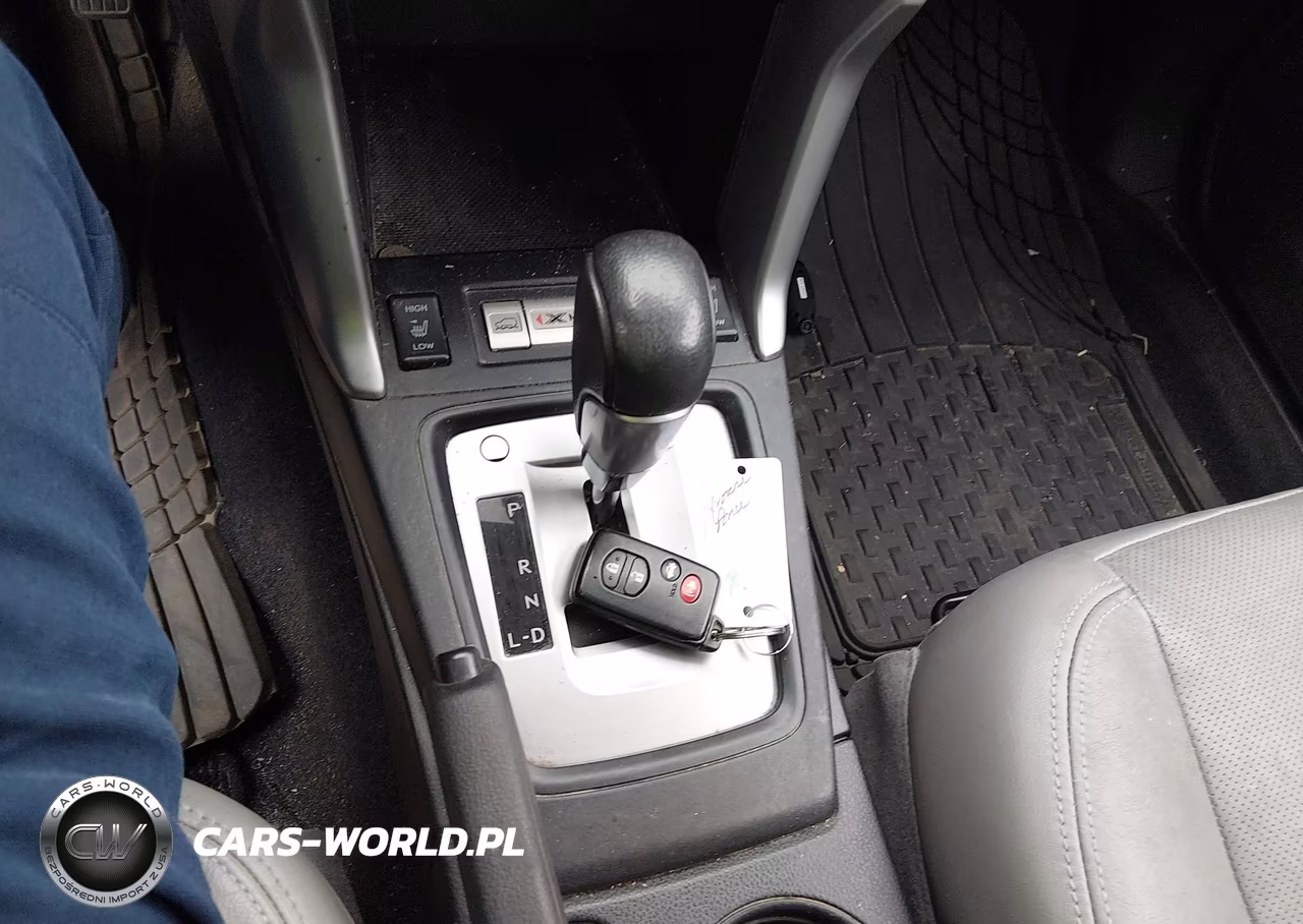 2014 Subaru Forester 2.5I Touring VIN:JF2SJAPC8EH471108 - 11