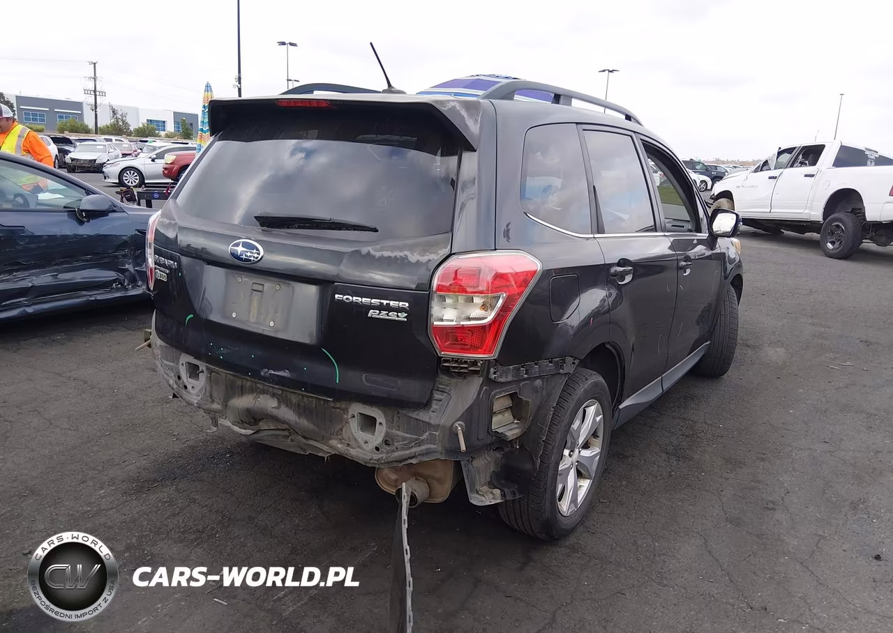 2014 Subaru Forester 2.5I Touring VIN:JF2SJAPC8EH471108 - 4