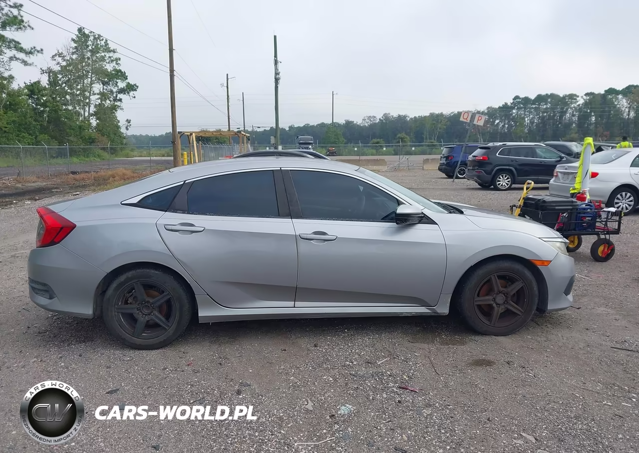 2018 Honda Civic Lx VIN:2HGFC2F58JH535592 - 13