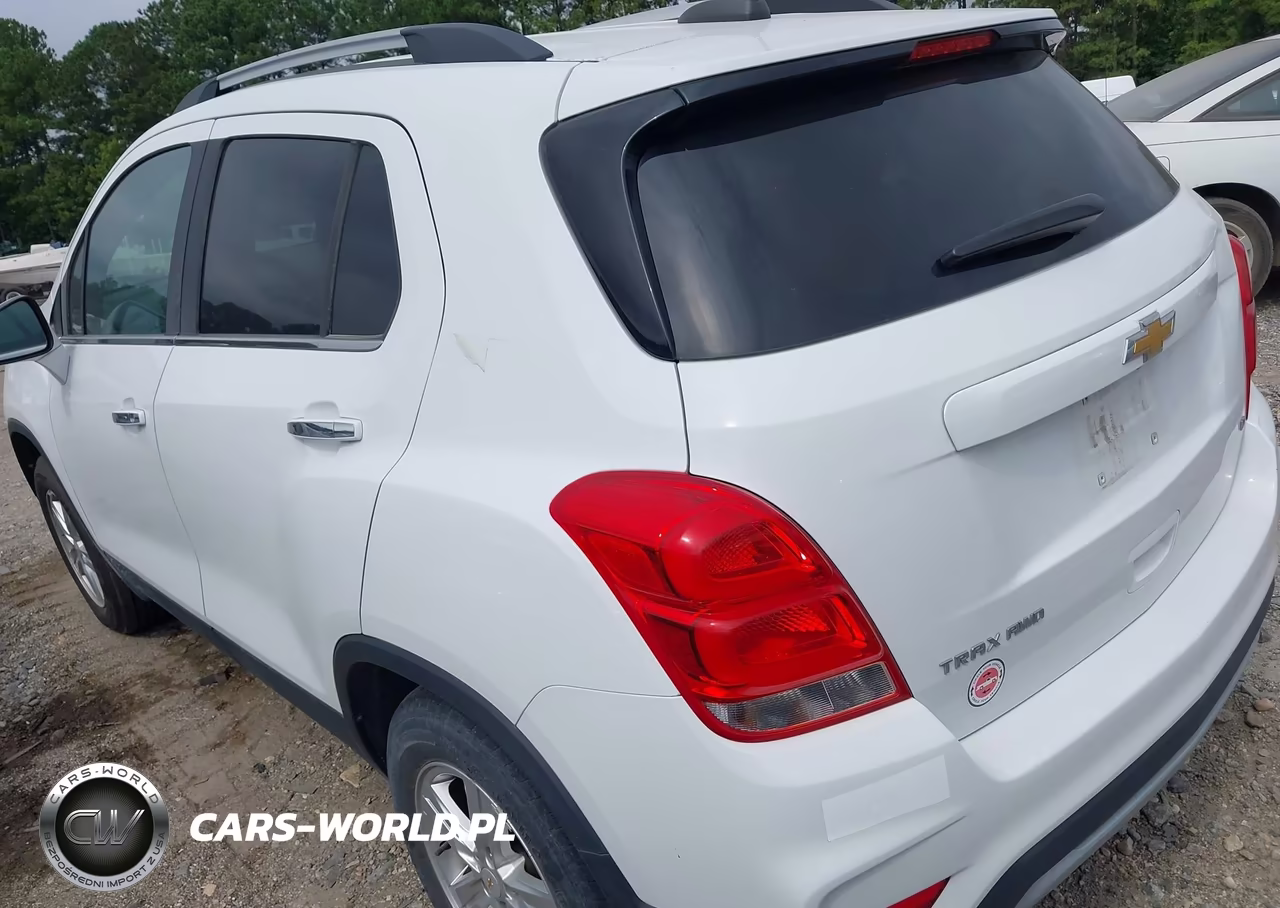 2019 Chevrolet Trax Lt VIN:KL7CJPSB5KB826316 - 3