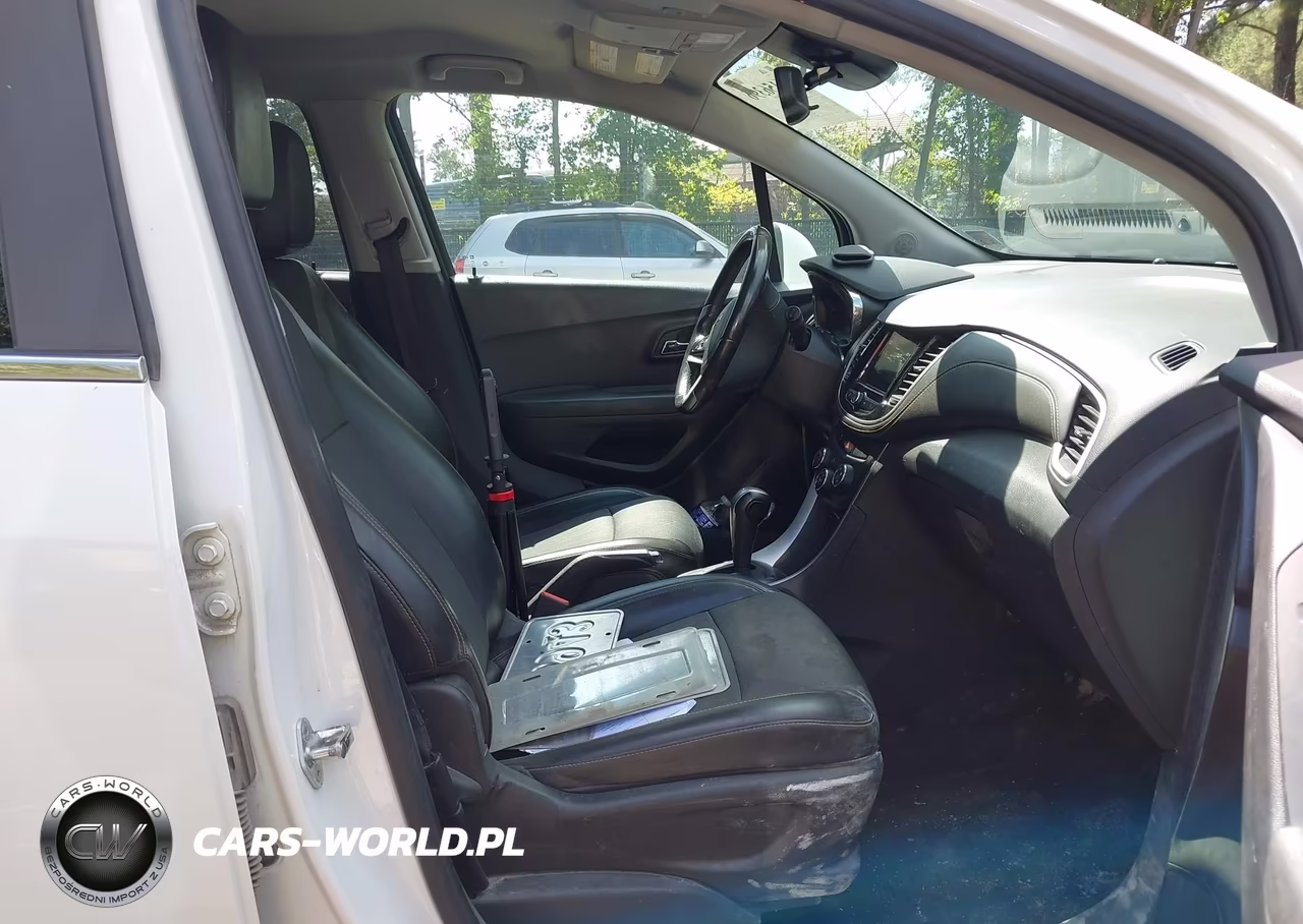 2019 Chevrolet Trax Lt VIN:KL7CJPSB5KB826316 - 5