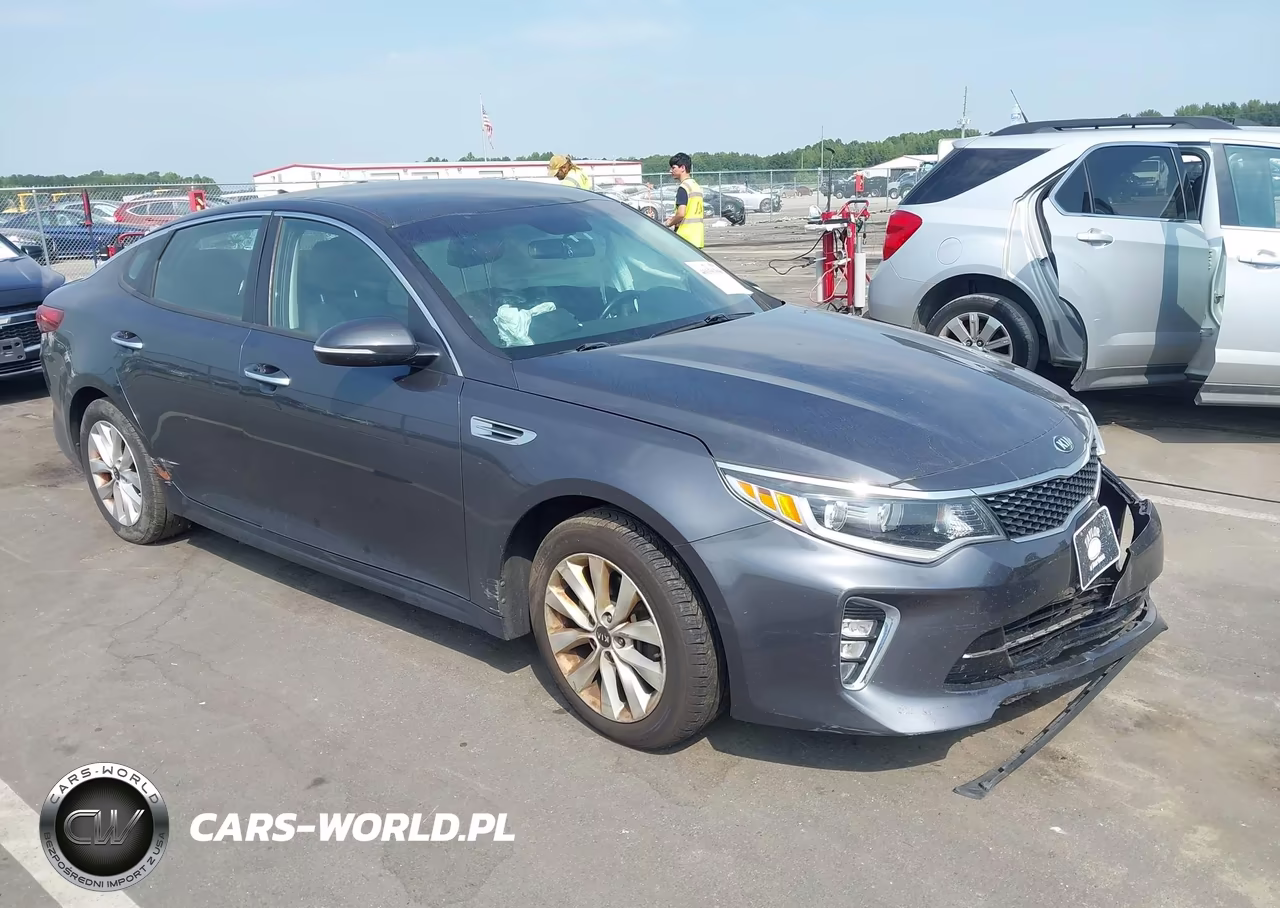 2018 Kia Optima S