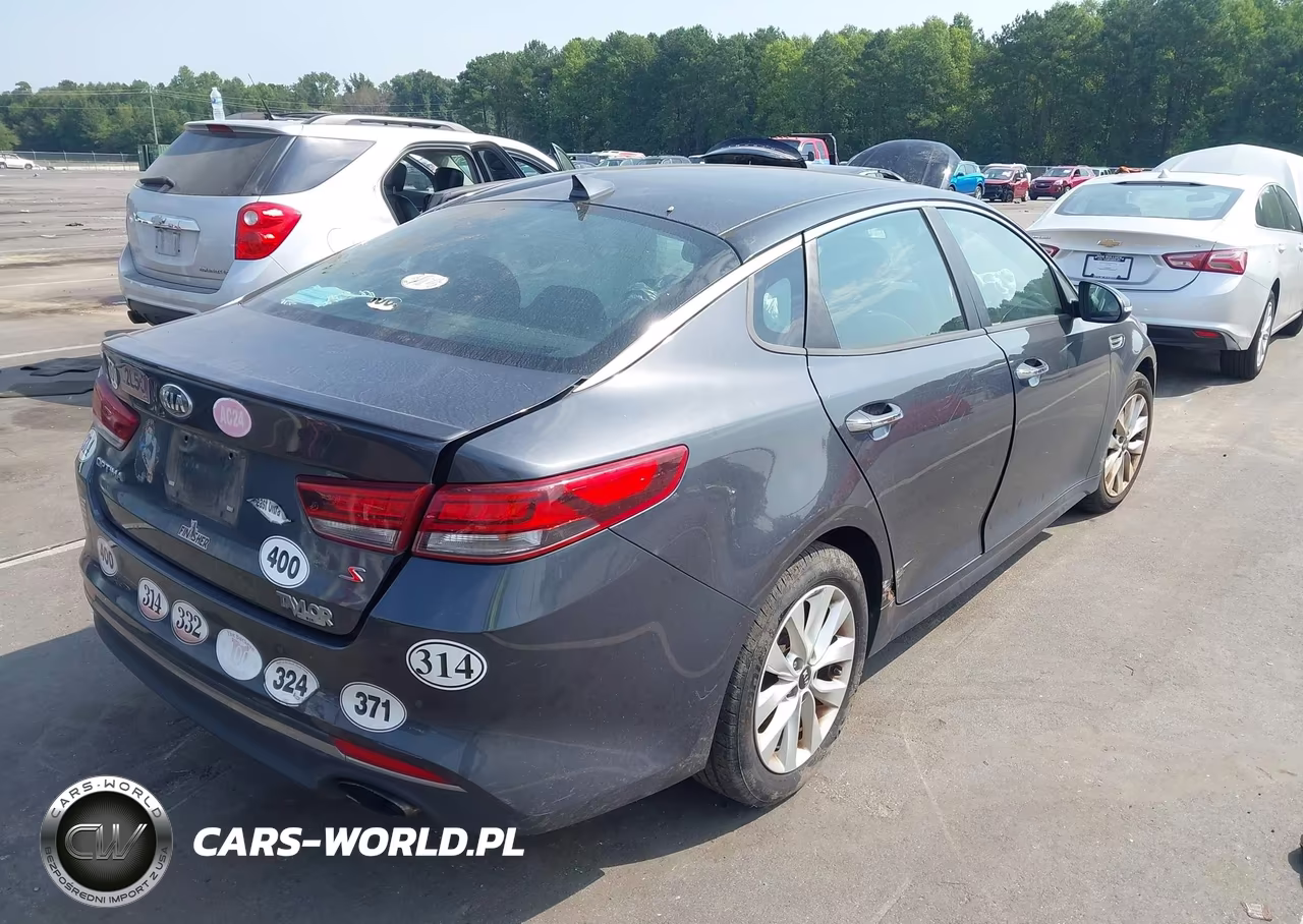2018 Kia Optima S VIN:5XXGT4L35JG203064 - 4