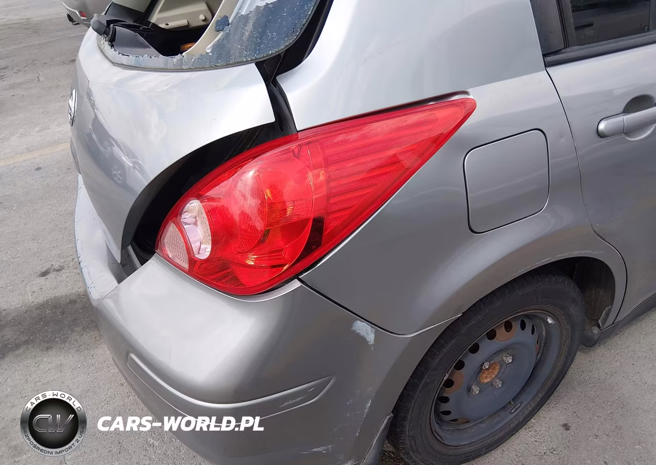 2011 Nissan Versa 1.8S VIN:3N1BC1CPXBL414295 - 16