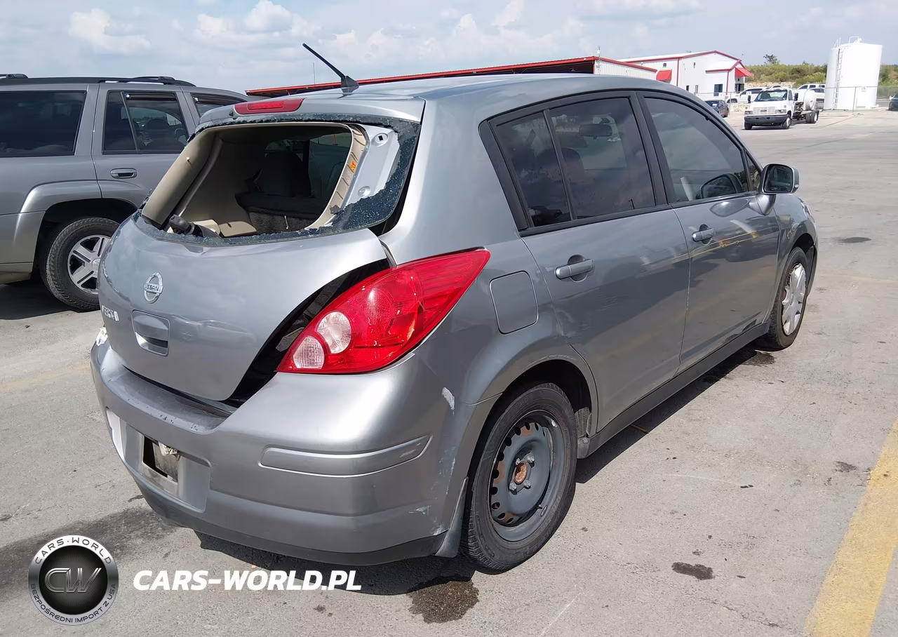 2011 Nissan Versa 1.8S VIN:3N1BC1CPXBL414295 - 4