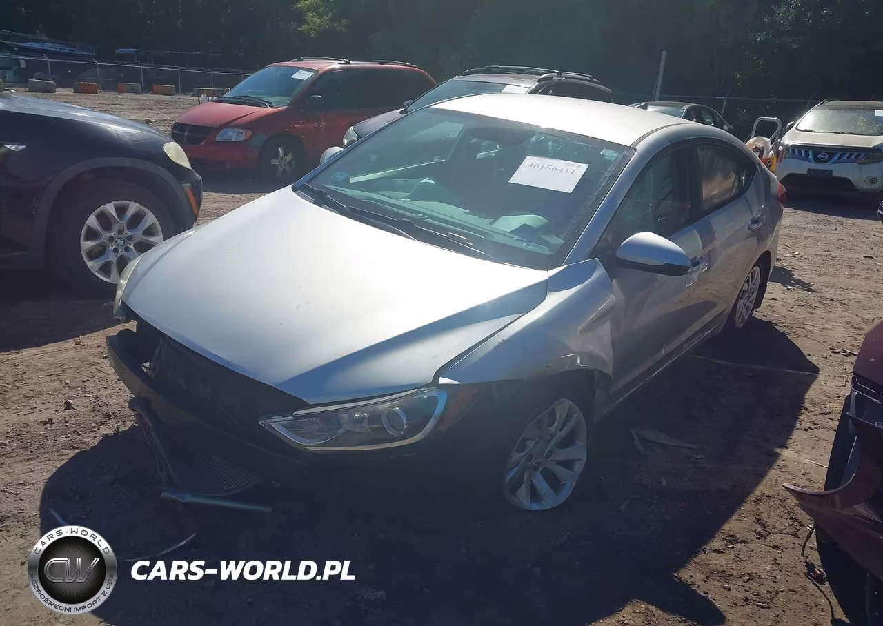 2018 Hyundai Elantra Se VIN:5NPD74LF7JH379152 - 2