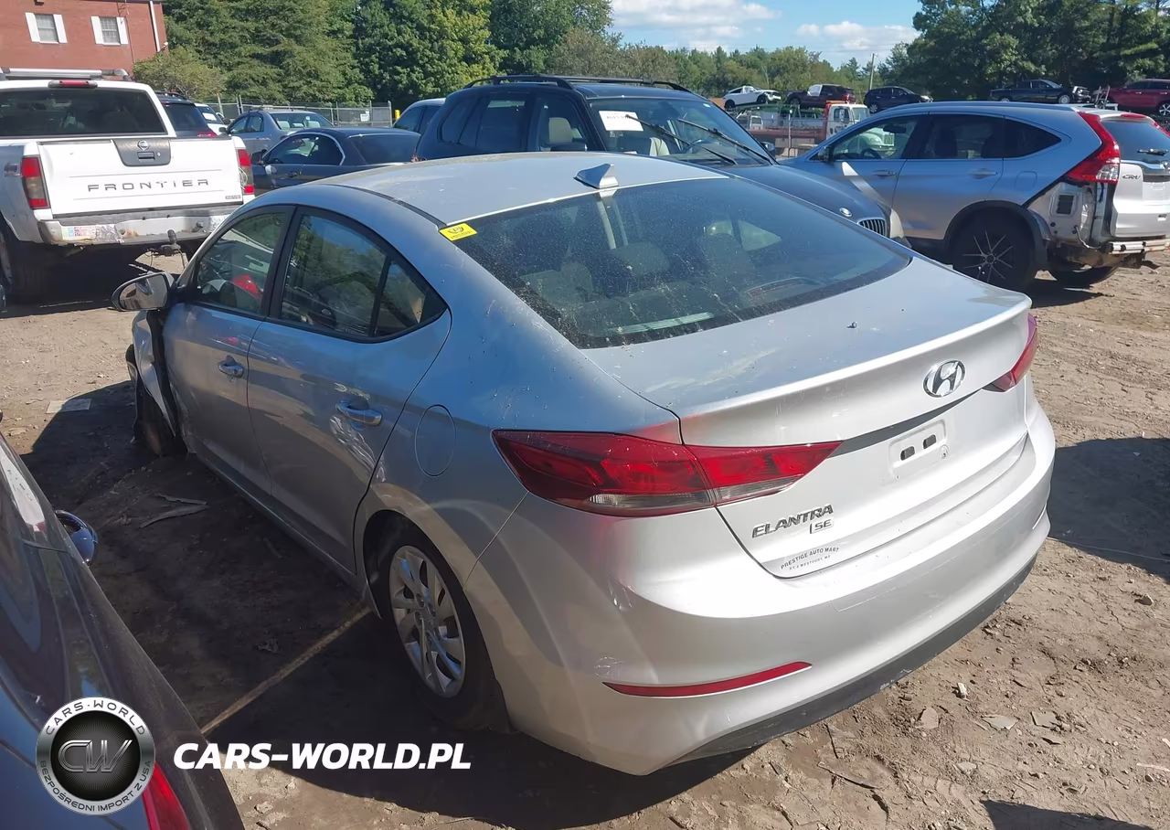 2018 Hyundai Elantra Se VIN:5NPD74LF7JH379152 - 3