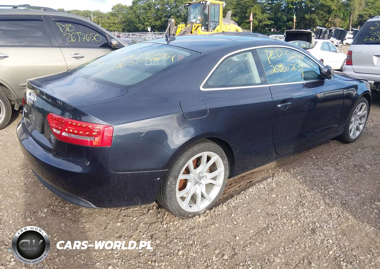2012 Audi A5 2.0T Premium VIN:WAURFAFR5CA034979 - 4