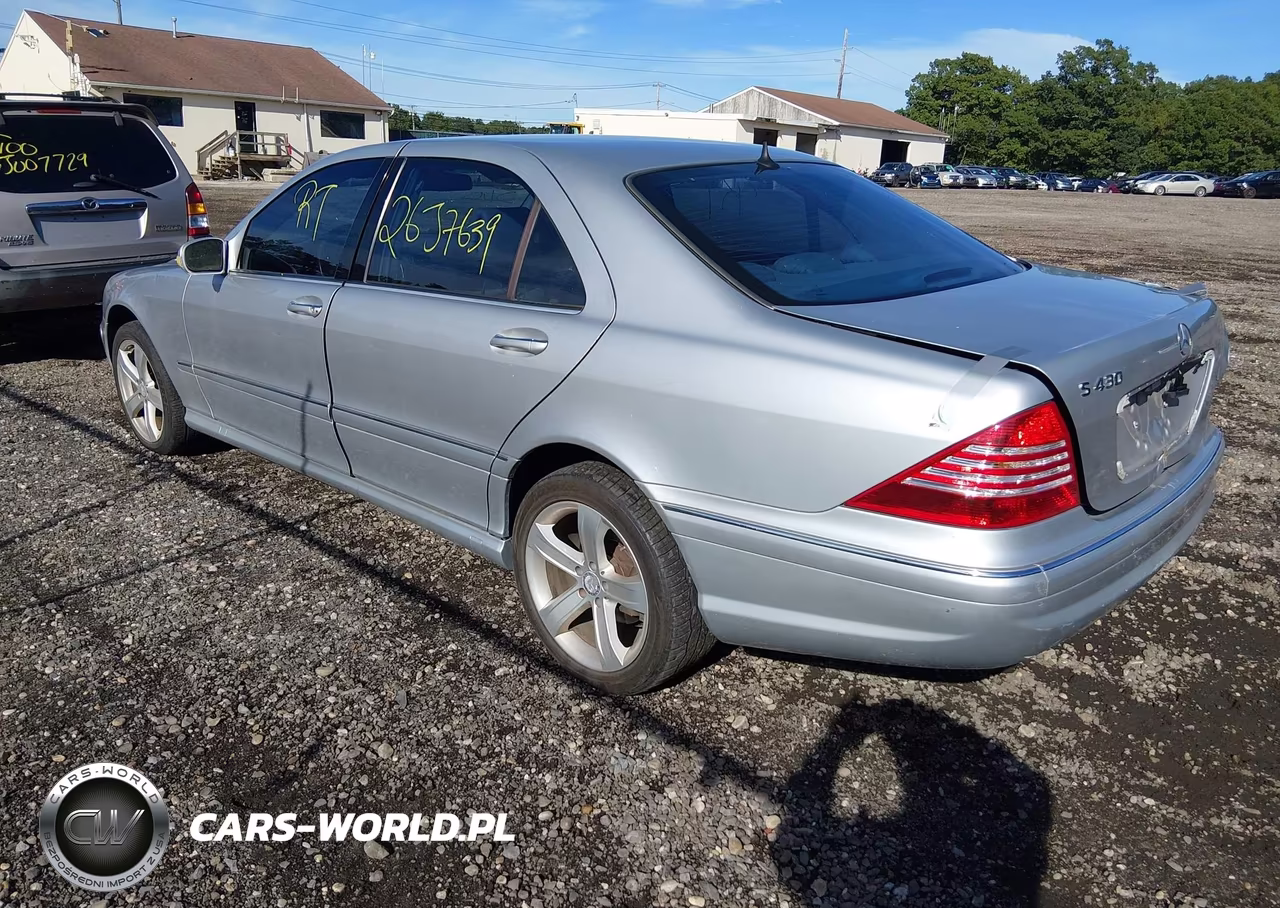 2000 Mercedes-Benz S 430 VIN:WDBNG70J3YA118809 - 3