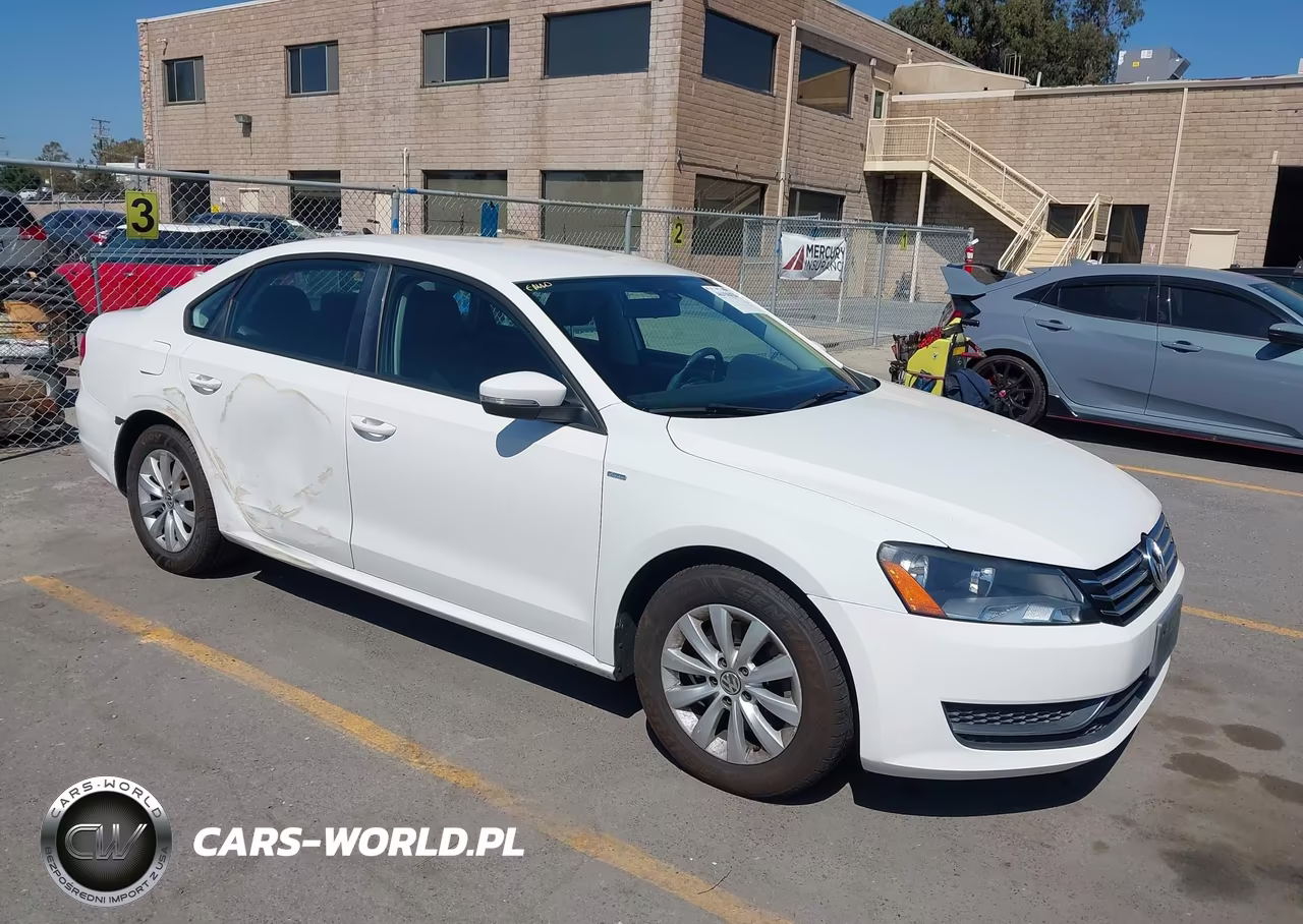 2014 Volkswagen Passat 1.8T Wolfsburg Edition