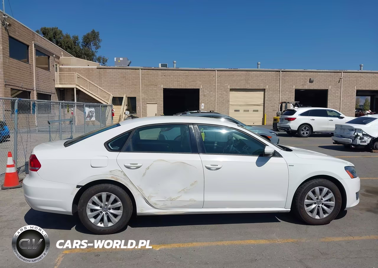 2014 Volkswagen Passat 1.8T Wolfsburg Edition VIN:1VWAT7A38EC027138 - 13