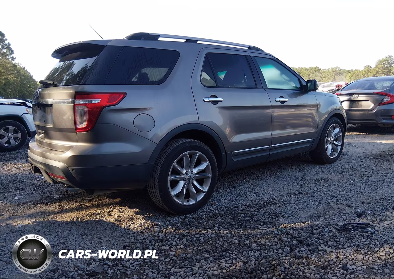 2011 Ford Explorer Xlt VIN:1FMHK7D84BGA63856 - 4