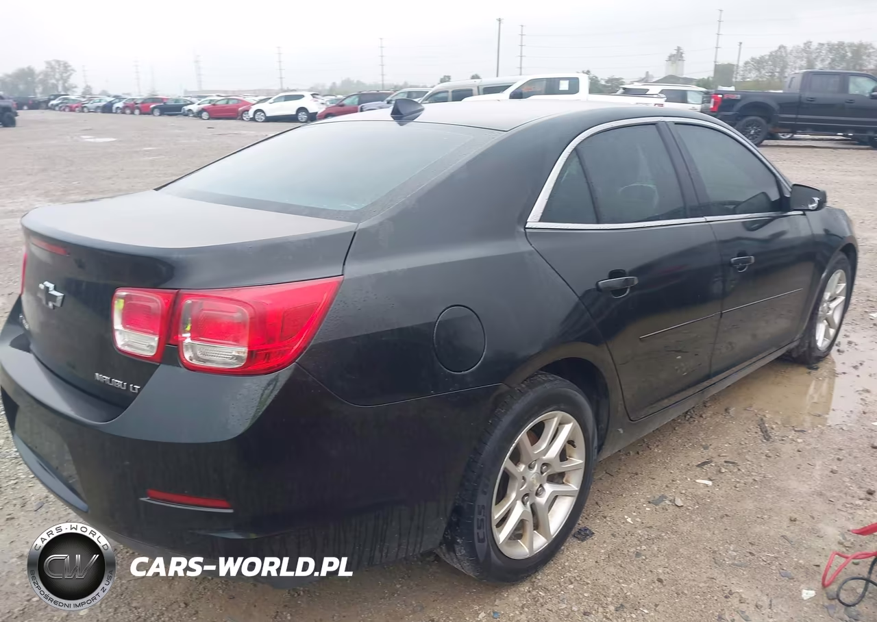 2014 Chevrolet Malibu 1Lt VIN:1G11C5SL8EF251586 - 4