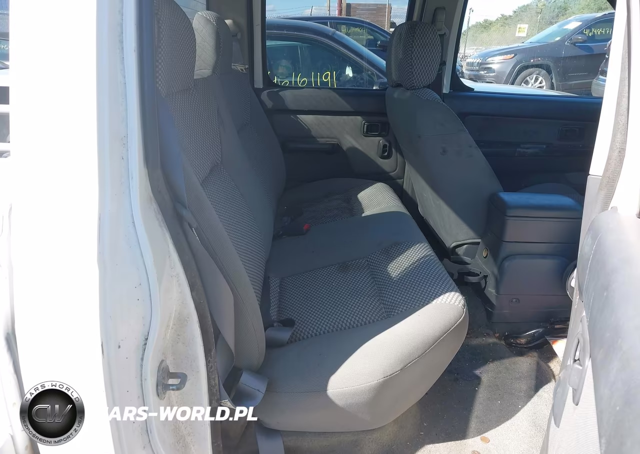 2002 Nissan Frontier Se-V6 VIN:1N6ED27Y42C306926 - 8