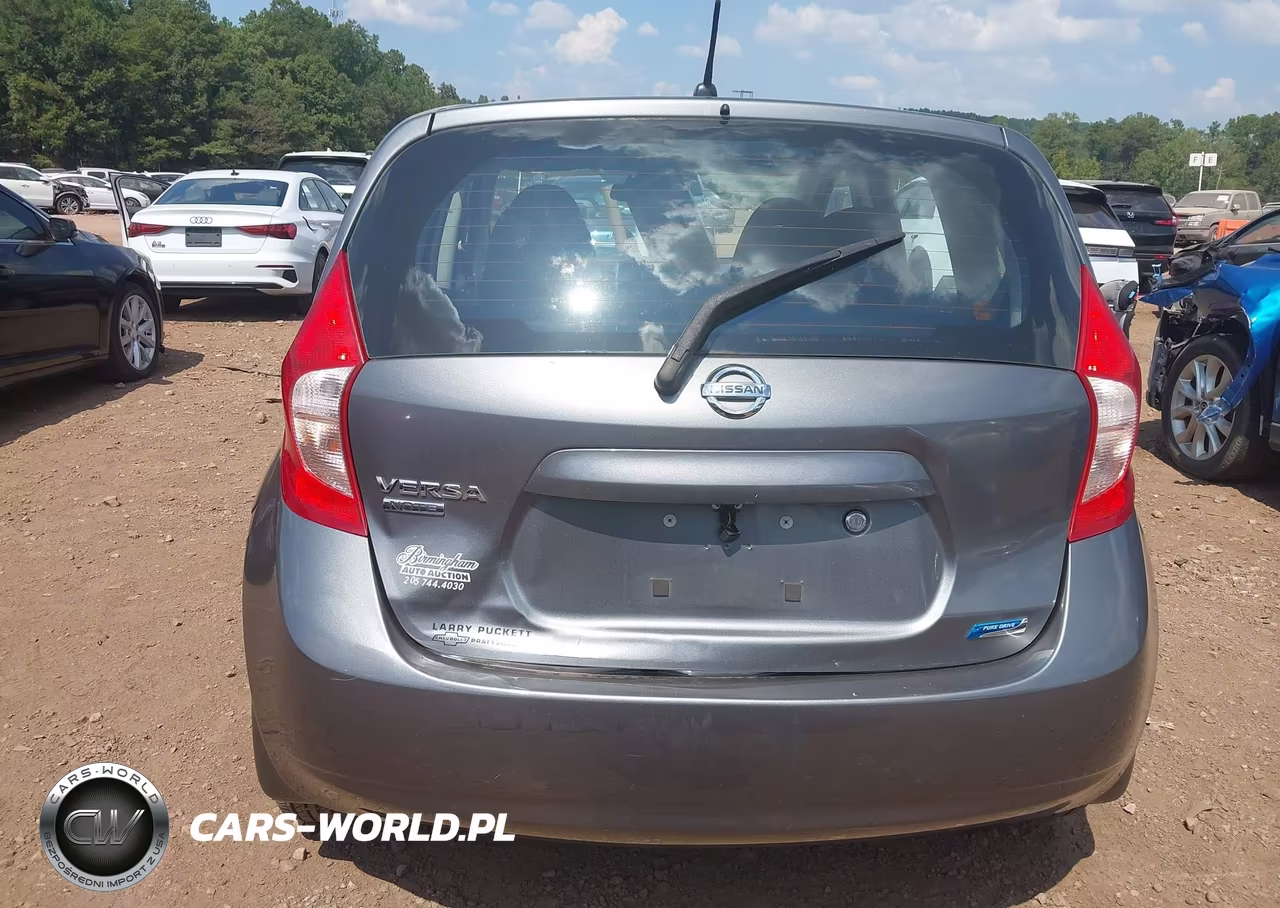 2016 Nissan Versa Note S Plus VIN:3N1CE2CP5GL396722 - 17