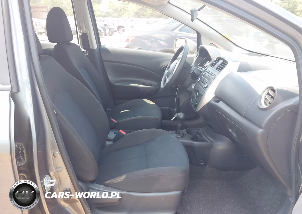 2016 Nissan Versa Note S Plus VIN:3N1CE2CP5GL396722 - 5