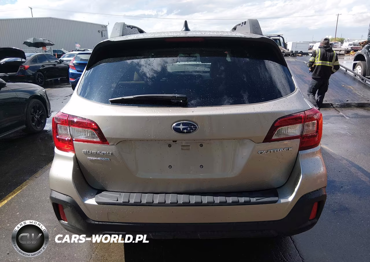 2019 Subaru Outback 2.5I Premium VIN:4S4BSAHCXK3324321 - 16