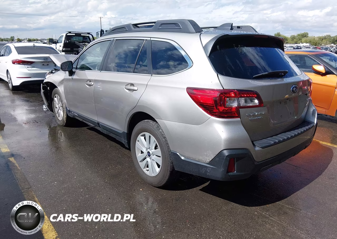 2019 Subaru Outback 2.5I Premium VIN:4S4BSAHCXK3324321 - 3