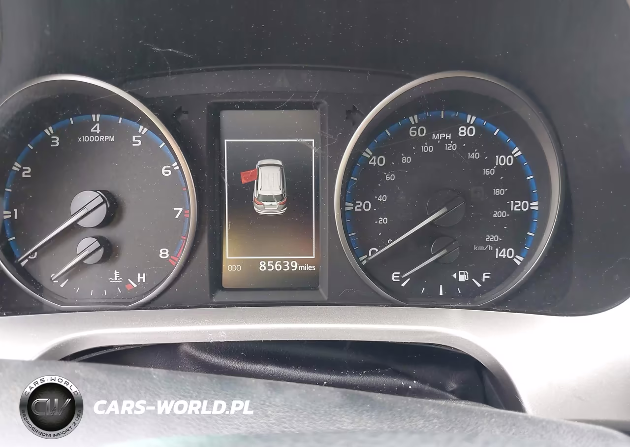 2018 Toyota Rav4 Xle VIN:JTMWFREV8JJ728324 - 7