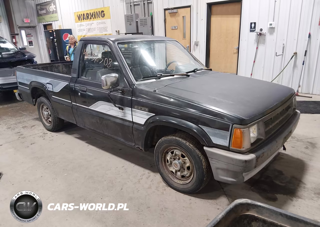 1986 Mazda B2000 VIN:JM2UF1112G0550688 - 1