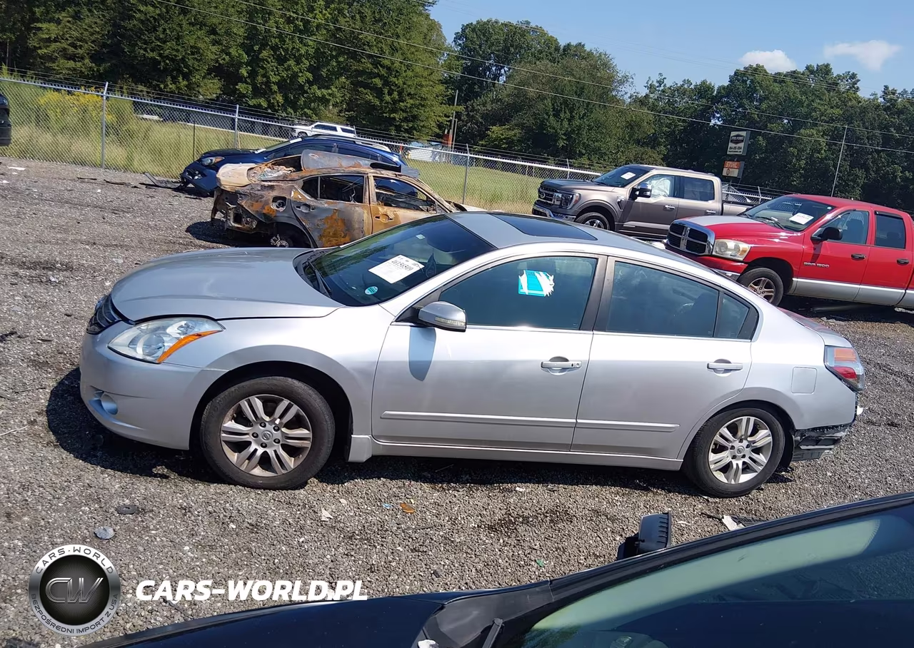 2011 Nissan Altima 2.5 S VIN:1N4AL2AP3BN443323 - 14