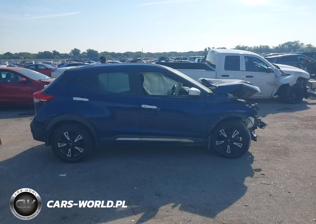 2018 Nissan Kicks Sv VIN:3N1CP5CU9JL544413 - 14