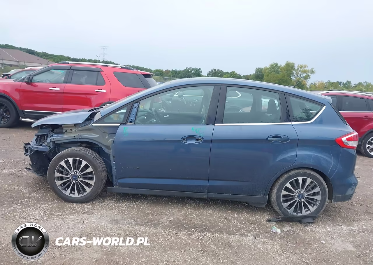 2018 Ford C-Max Hybrid Titanium VIN:1FADP5DU7JL101291 - 14